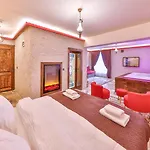 Bed and breakfast Noble Crown Stone House Cappadocia