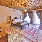 Noble Crown Stone House Cappadocia Bed & Breakfast 3*