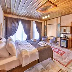 Bed and breakfast Noble Crown Stone House Cappadocia