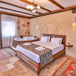 Noble Crown Stone House Cappadocia 3*