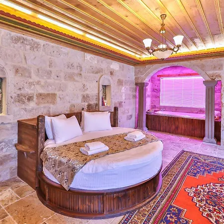 Noble Crown Stone House Cappadocia 4*