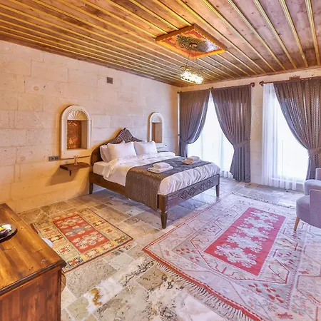 Noble Crown Stone House Cappadocia 4* Uçhisar