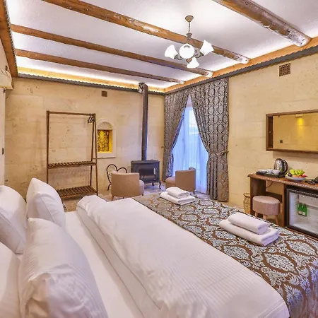Noble Crown Stone House Cappadocia *