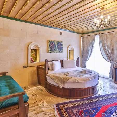 Noble Crown Stone House Cappadocia 4*
