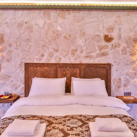 Noble Crown Stone House Cappadocia