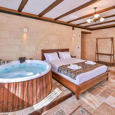 ベッド・アンド・ブレックファスト Noble Crown Stone House Cappadocia ウチヒサール