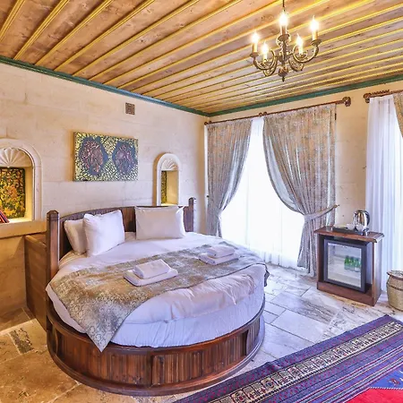 Noble Crown Stone House Cappadocia ベッド・アンド・ブレックファスト ウチヒサール