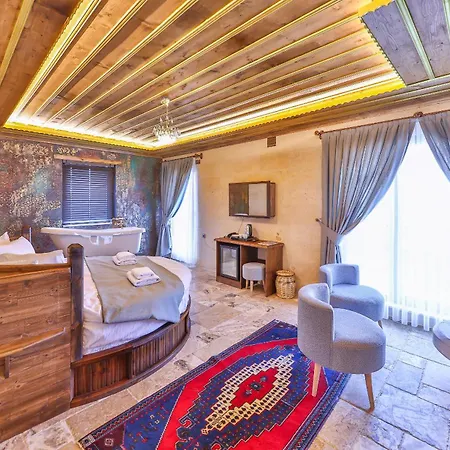 Noble Crown Stone House Cappadocia 3*