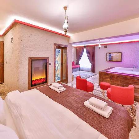 Noble Crown Stone House Cappadocia ウチヒサール