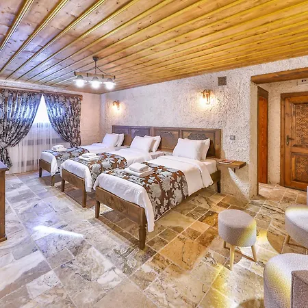 Noble Crown Stone House Cappadocia 4* ウチヒサール