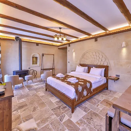 Noble Crown Stone House Cappadocia ベッド・アンド・ブレックファスト ウチヒサール