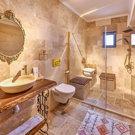 Noble Crown Stone House Cappadocia 4*