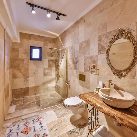 Noble Crown Stone House Cappadocia ベッド・アンド・ブレックファスト 4*