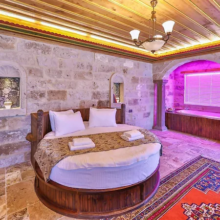 Noble Crown Stone House Cappadocia 4*