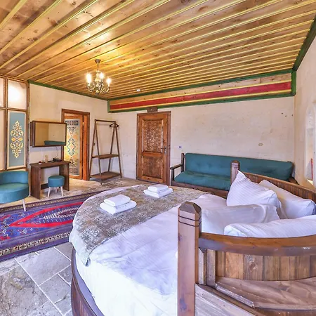 Noble Crown Stone House Cappadocia 4*